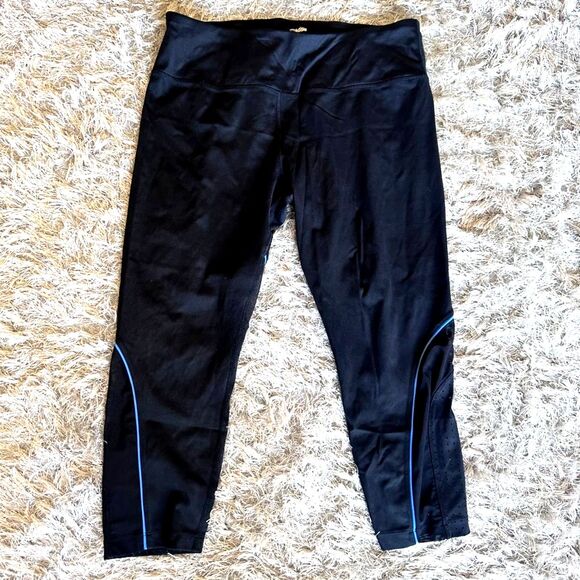 AVIA Black Cropped Vented High Rise Leggings Wide Waistband Plus Size XXL (20) - Picture 1 of 6